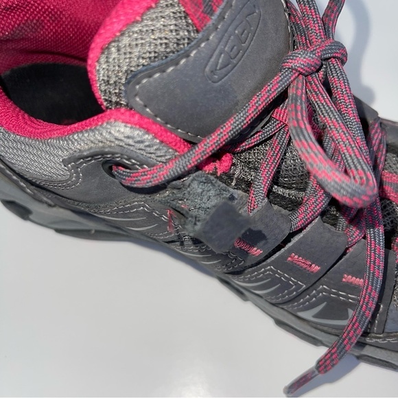 KEEN Hiking Shoes Women's Size 6.5 US Grey Pink OakRidge‎ Sneakers Leather Mesh - Picture 16 of 16